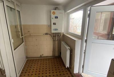Casă cu 3 camere cu Teren 505 Mp în Central - 9