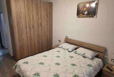 Apartament cu 2 camere decomandat în 13 Decembrie - 16