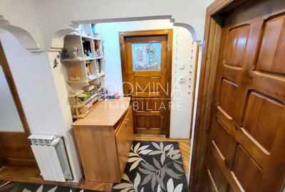 Vanzare apartament 3 camere - Bld. Constantin Brancu?i - zona Pie?ei Centrale - 1