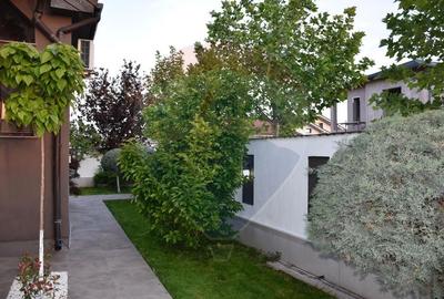 Casa / Vila cu 5 camere de vanzare - 22