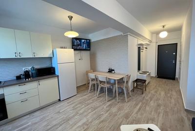 Apartament cu 2 camere decomandat, mobilat în Central