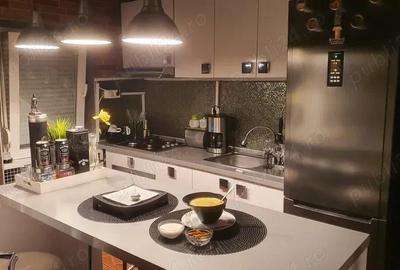 De vanzare apartament cu 2 camere in zona Bucovina - 2