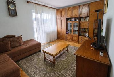 Apartament cu 3 camere decomandat, mobilat în Zorilor - 2