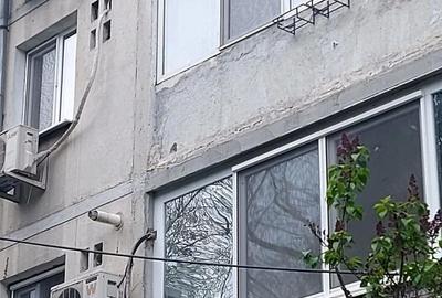 Apartament cu 4 camere semidecomandat în Circumvalațiunii - 2