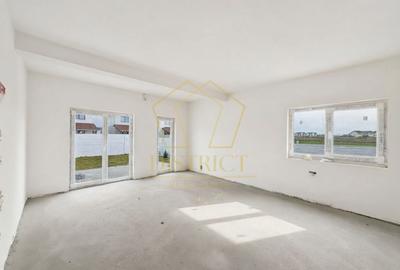 Duplex cu 4 camere cu Canalizare în Moșnița Nouă - 4