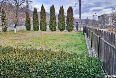 Casa in Uricani, Hunedoara, 127 mp, teren 674 mp, zona turistica - 8