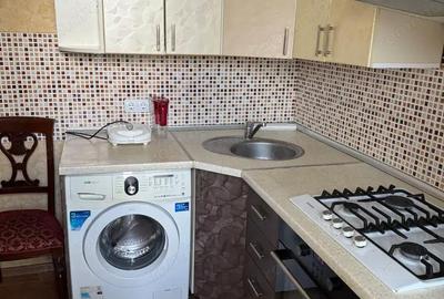 Garsonieră decomandată în Complex Studențesc