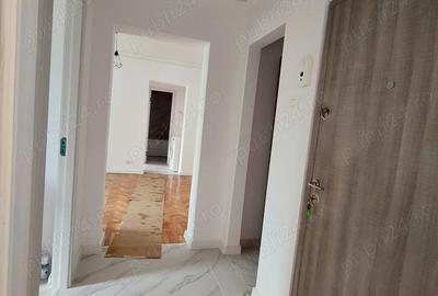 Vand Ap 3 camere Zona Capitol Tomis II - 3