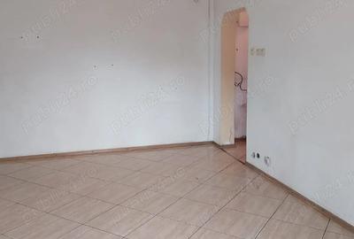 Apartament 3 camere, Parter, str Vasile Parvan, Barlad - 8