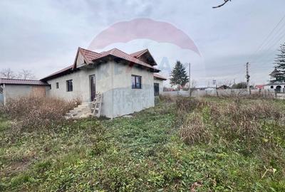 Casă cu 4 camere cu Teren 1154 Mp în Răchitosu - 3
