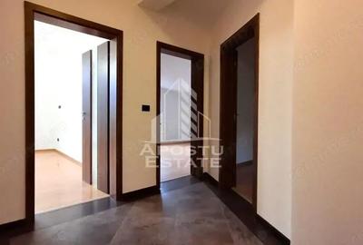 Spațiu comercial, de 160 mp, în Subcetate - 5