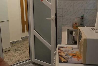 OPORTUNITATE: Apartament 1 Camera Decomandat Siderurgi?tilor, Etaj 1 - 1