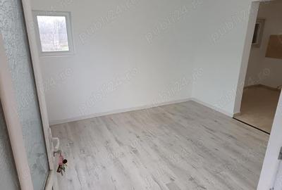 Casă cu 3 camere cu Teren 860 Mp în Pietroasele - 3