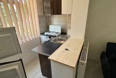 Garsonieră decomandată în Industrială - 3