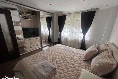 Apartament cu 4 camere decomandat în 1 Mai - 9