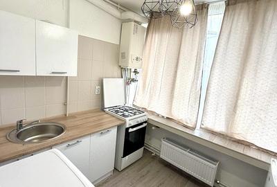 Garsonieră decomandată în Astra - 4