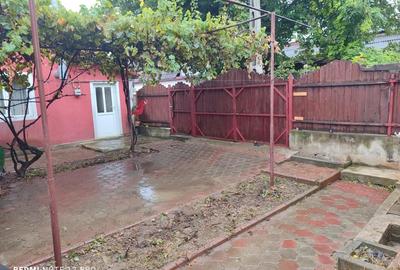Casă cu 2 camere cu Teren 300 Mp în Central - 5