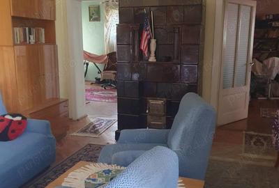 Apartament cu 4 camere decomandat în Turda - 5