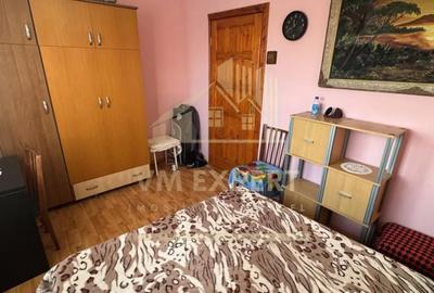 Apartament cu 2 camere semidecomandat în Central - 3