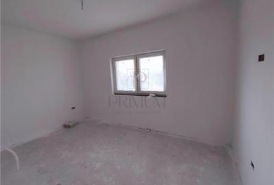 Duplex cu 4 camere cu Canalizare în Moșnița Nouă - 8