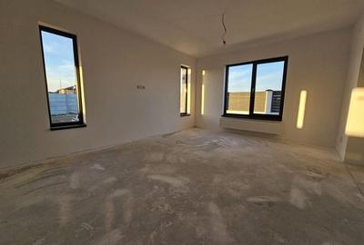 Casa Superba cu 3 camere și Terasă Acoperită lângă Pădure - 16