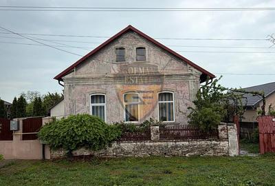 Casă individuală cu 4 camere cu Canalizare în Lumina - 1