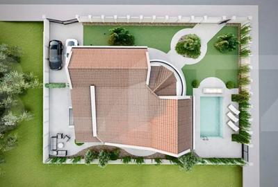 Casă cu 7 camere cu Teren 740 Mp în Dumbrăvița