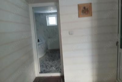 Casă cu Teren 1050 Mp în Inotești - 10