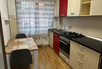 Apartament cu 2 camere semidecomandat, mobilat în Podu Roș - 4