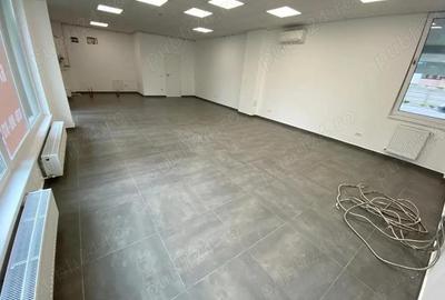 Spațiu comercial, de 67 mp, în Decebal - 18