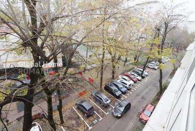 Apartament cu 2 camere semidecomandat, mobilat în 1 Mai - 16