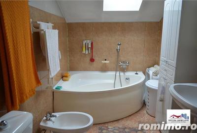 Casa si Spatiu Comercial de Vanzare Zona Semicentrala - 3