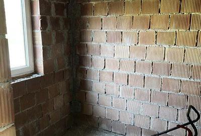 Vand casa singur in curte 240 mp utili, 400 mp teren - 1