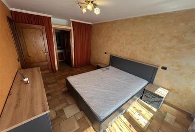Apartament 3 camere, etaj 3, ultracentral- Republicii - Milcov - 1
