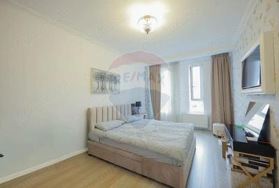 Cladire multifunc?ionala de vanzare spa?iu comercial + 2 apartamente - 2