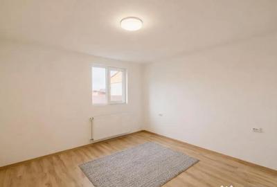 Casă cu 3 camere cu Teren 1200 Mp în Central - 4