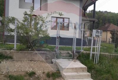 Casă cu 4 camere cu Teren 2500 Mp în Oeștii Pământeni - 20