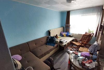 Vand casa Satu Mare str spicului,3 cam placa de beton - 1