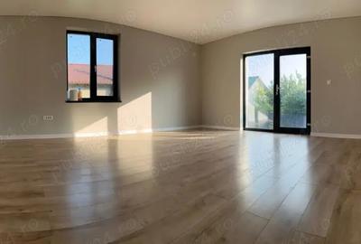 Casa de vanzare in sendreni-145mp - 6