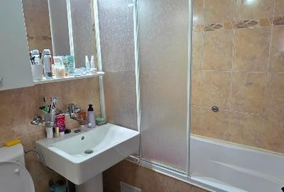 Casă individuală cu 5 camere cu Teren 250 Mp în Central - 12