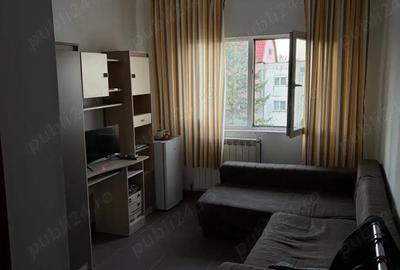 Garsonieră decomandată în Central - 10
