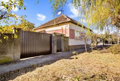 Casă cu 2 camere cu Teren 476 Mp în Șofronea - 2