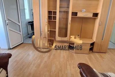 Apartament cu 2 camere semidecomandat în Micro 6 - 3