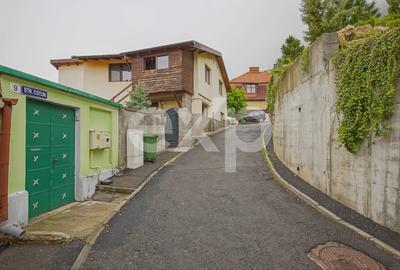Casa cu priveliste panoramica in inima zonei Șchei – Strada Cotun, nr. 9 - 2