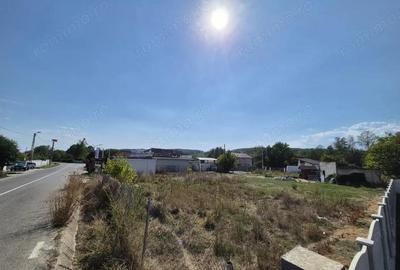 Teren de vanzare in Ursa?i, pretabil construc?ii reziden?iale ?i comerciale Teren de vanzare in Ursa?i, pretabil construc?ii reziden?iale ?i comerciale - 3