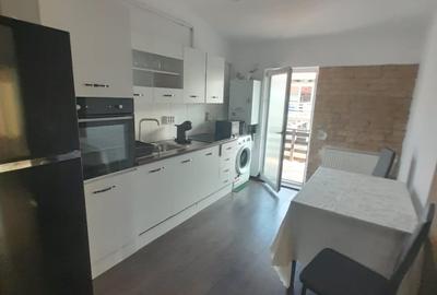 Apartament cu 3 camere 50mp plus 3 terase zona Eroilor Apartament cu 3 camere 50mp plus 3 terase zona Eroilor - 2