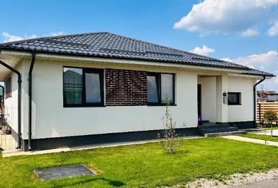 Casă cu 4 camere cu Teren 510 Mp în Balotești - 7