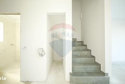 Casă cu 4 camere în Central - 2