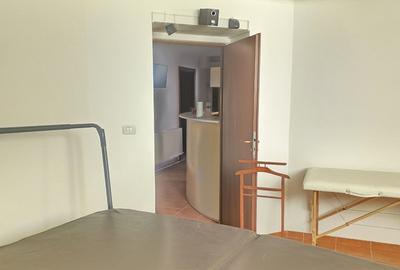 Apartament cu 4 camere decomandat în Universitate - 15