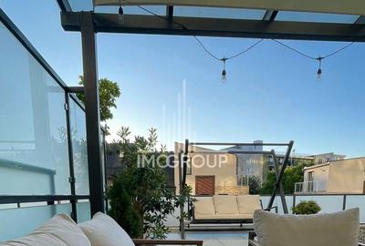 Apartament cu 3 camere semidecomandat, mobilat în Bună Ziua